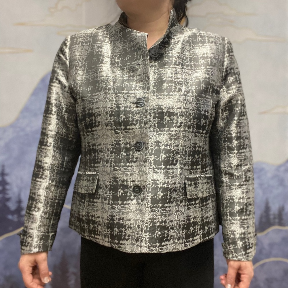 Tabi silver suit jacket -ladies XL